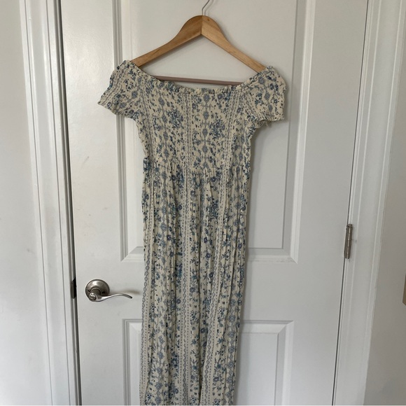 Pink Rose blue and white maxi dress! - Picture 4 of 4